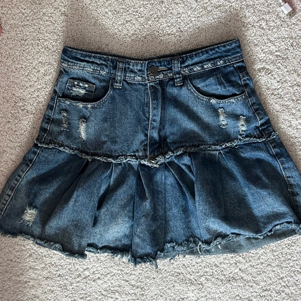 LAST CALL! ❤️🤍 harajuku denim pleated mini skirt